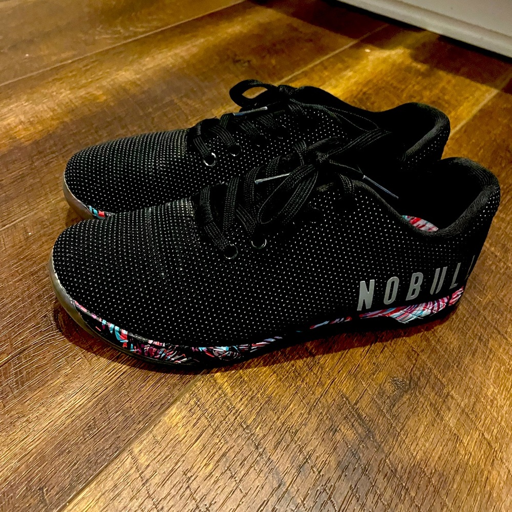 Nobull Size 8 Women’s Trainers
